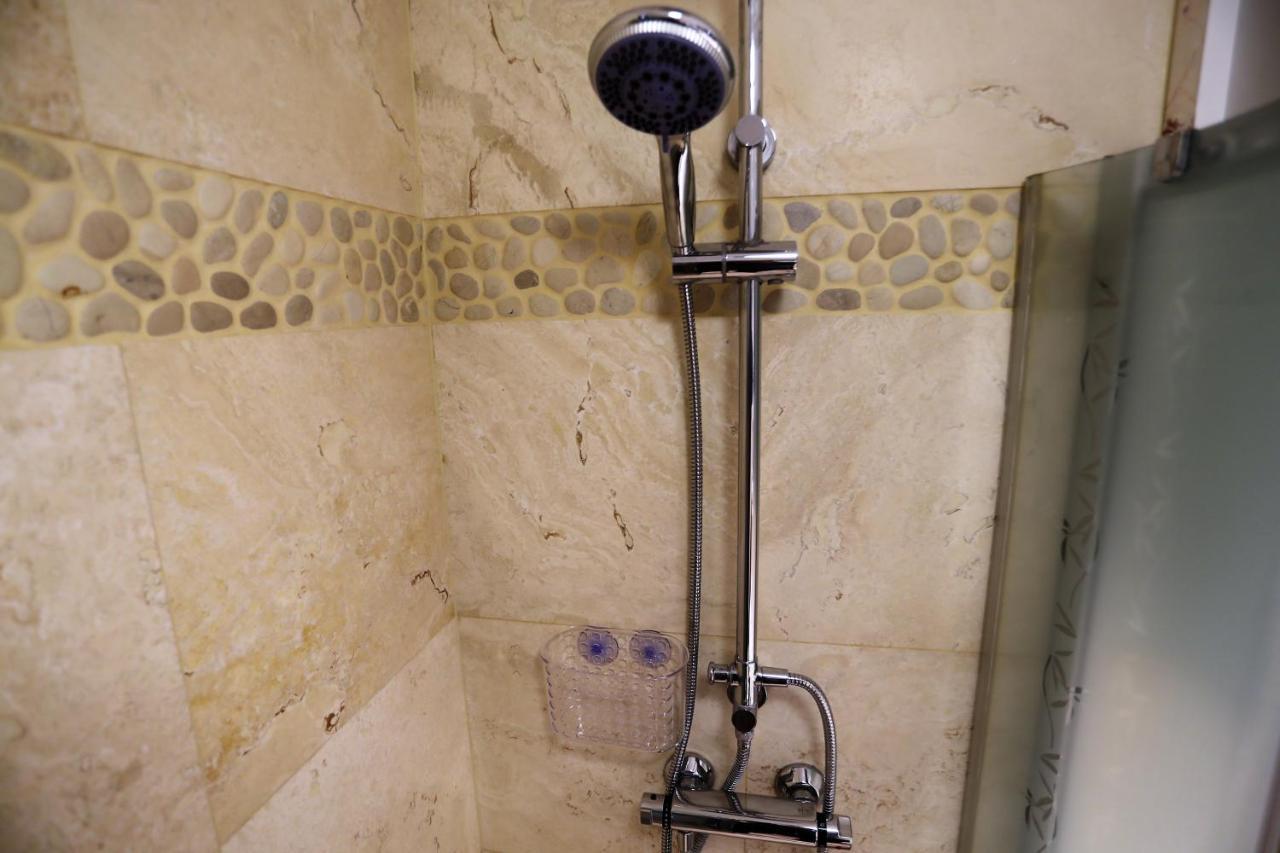 Apartament Mgm Karmelicka Варшава Екстериор снимка